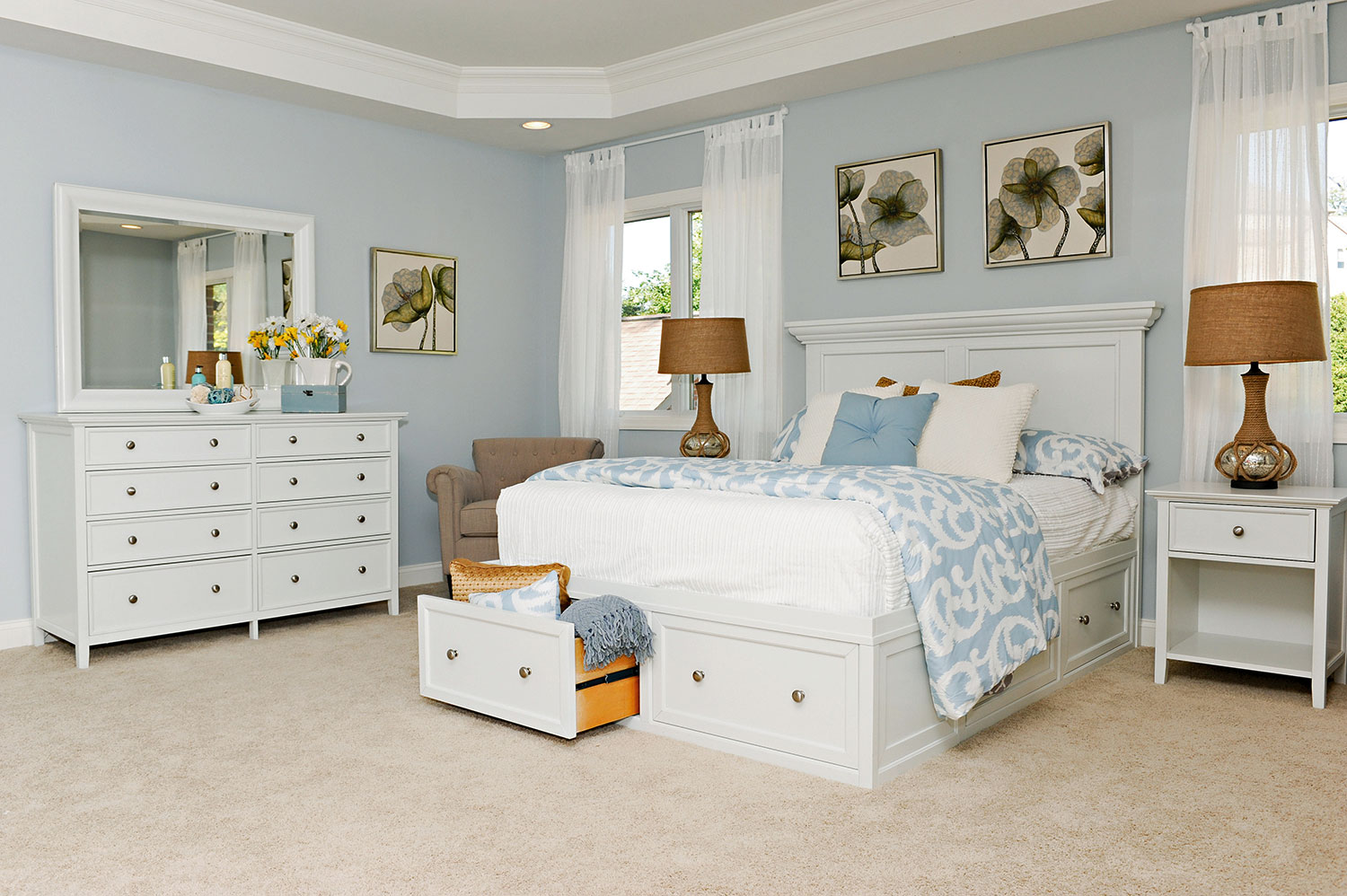 Ellsworth King Storage Bed White Levin Furniture