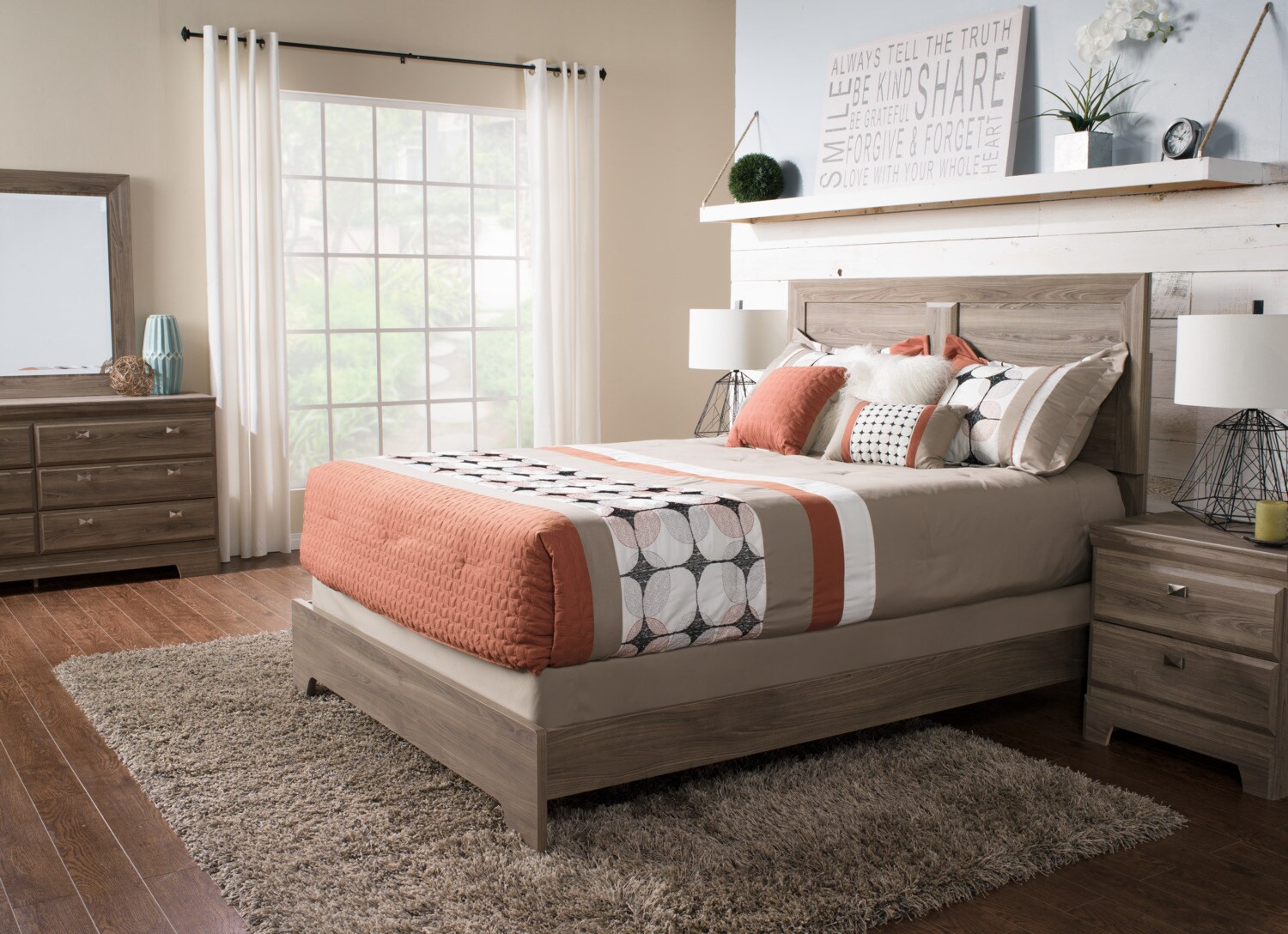 Yorkdale Light Queen Panel Bed The Brick