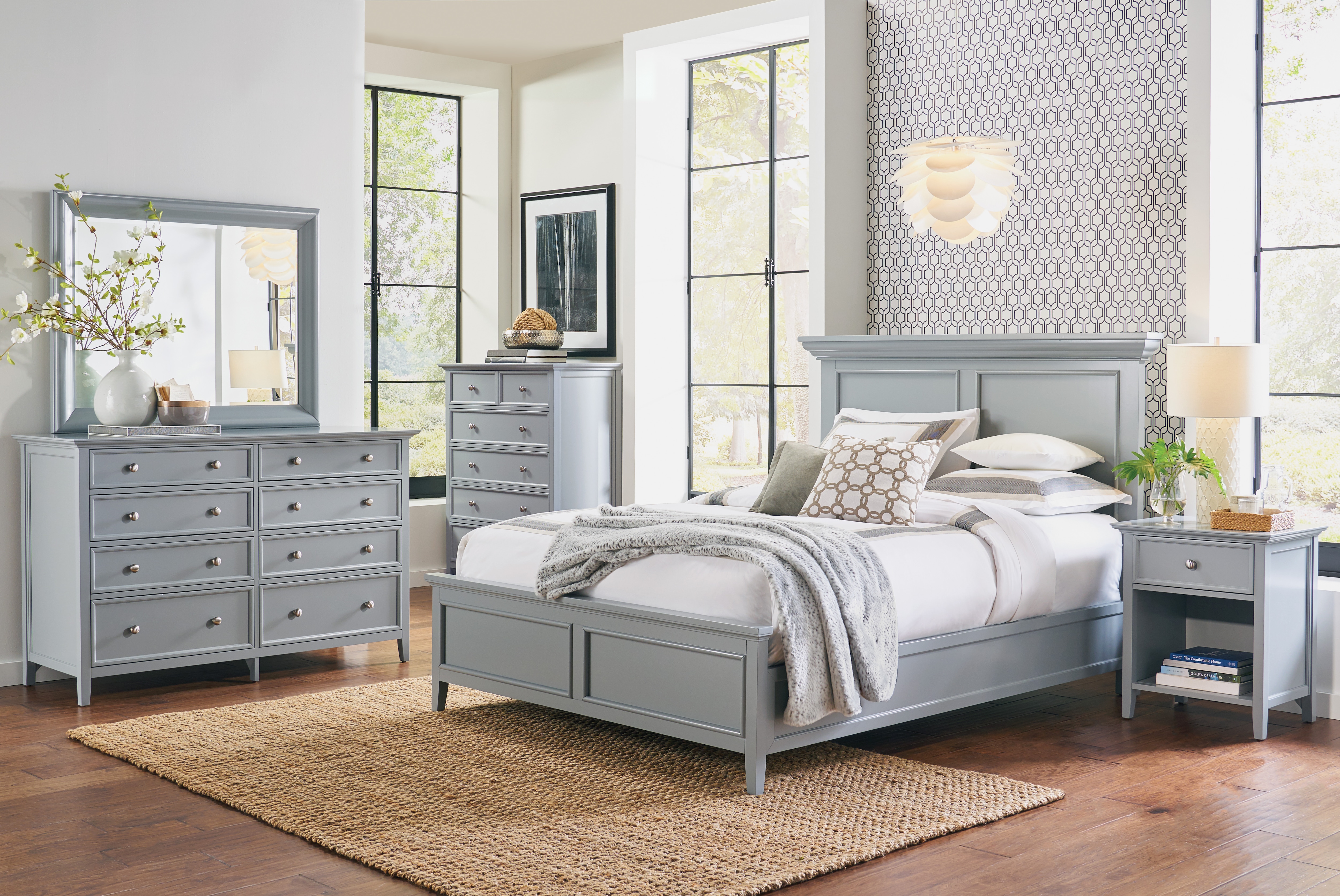 Ellsworth Grey Queen Panel Bed | Levin Furniture